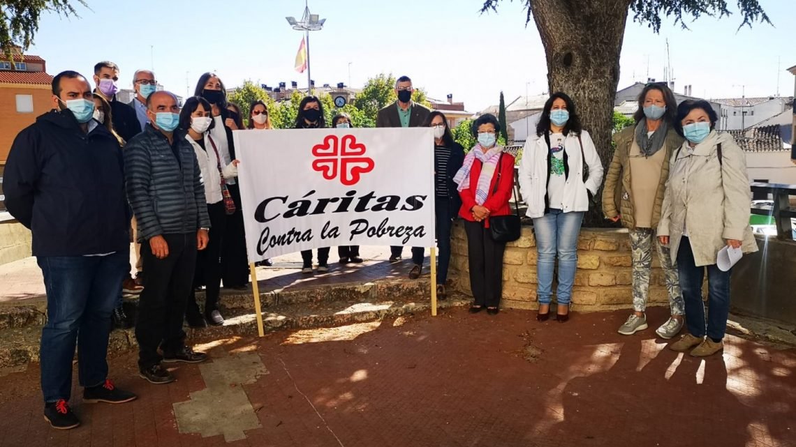 El Ayuntamiento de Villarrobledo se une a la conmemoración del Día Internacional para la Erradicación de la Pobreza El Ayuntamiento de Villarrobledo se une a la conmemoración del Día Internacional para la Erradicación de la Pobreza