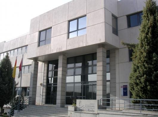 La Consejería de Hacienda y Administraciones Públicas valora que el TSJCM avale la práctica totalidad del Decreto del Estatuto de la Dirección Pública Profesional La Consejería de Hacienda y Administraciones Públicas valora que el TSJCM avale la práctica totalidad del Decreto del Estatuto de la Dirección Pública Profesional