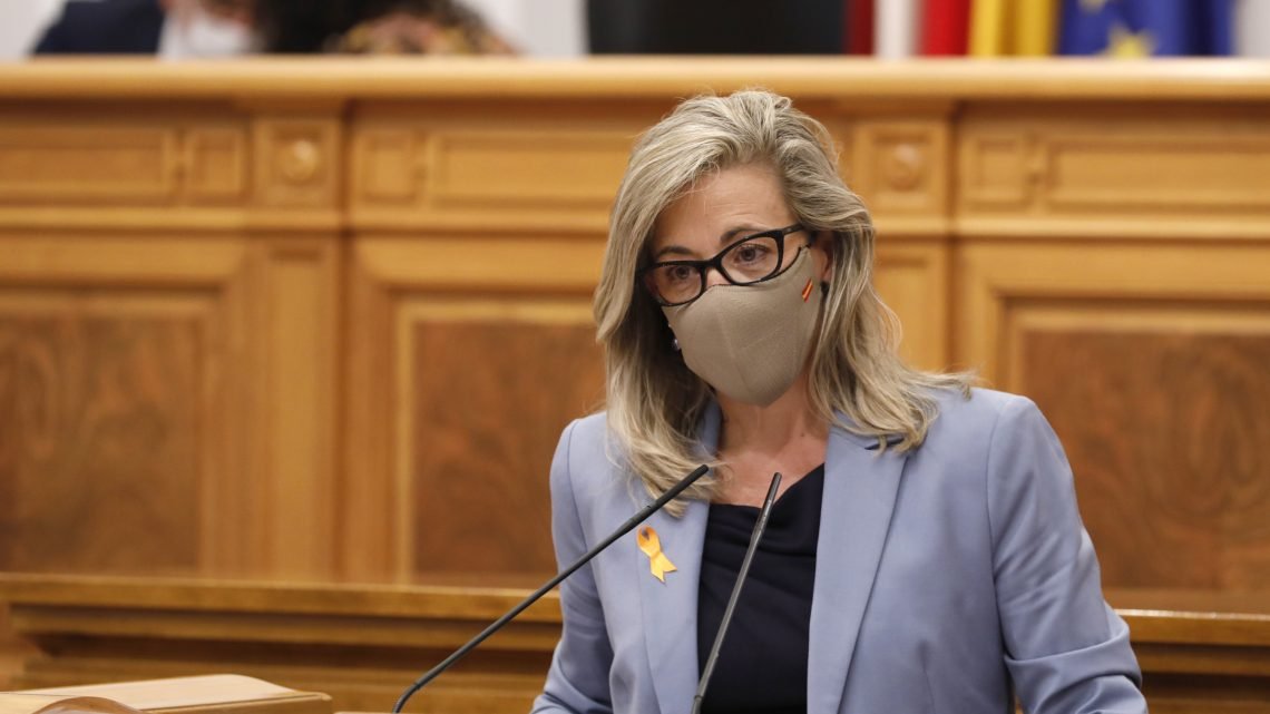 La portavoz del GPP insiste en que este es el principal motivo por el que se ha presentado una enmienda a la totalidad a las cuentas regionales La portavoz del GPP insiste en que este es el principal motivo por el que se ha presentado una enmienda a la totalidad a las cuentas regionales