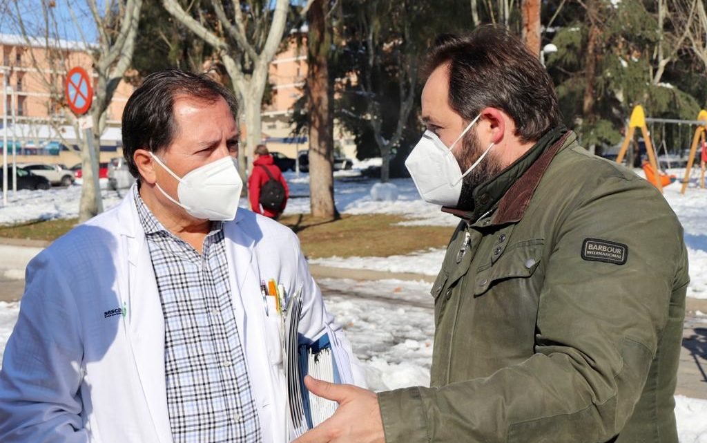 Núñez incide en la urgencia de poner en marcha el nuevo Hospital de Toledo para atender pacientes COVID, incrementar el nivel de vacunación y realizar test masivos Núñez incide en la urgencia de poner en marcha el nuevo Hospital de Toledo para atender pacientes COVID, incrementar el nivel de vacunación y realizar test masivos