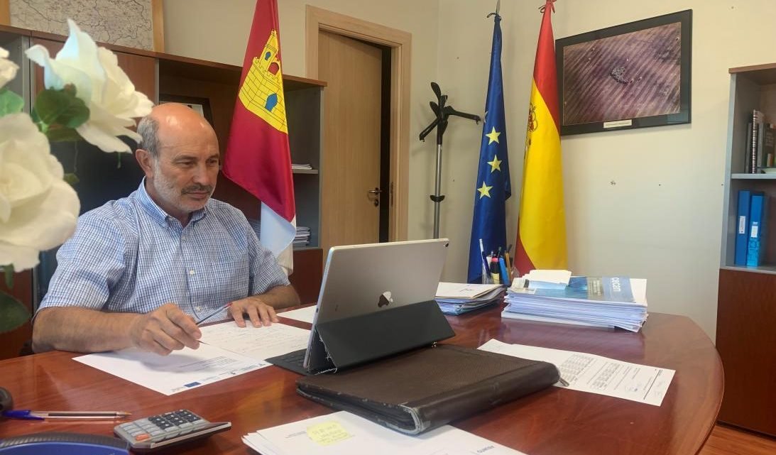 El Gobierno de Castilla-La Mancha valora la oportunidad en la mejora de la empleabilidad de las personas que suponen las Lanzaderas Conecta Empleo El Gobierno de Castilla-La Mancha valora la oportunidad en la mejora de la empleabilidad de las personas que suponen las Lanzaderas Conecta Empleo